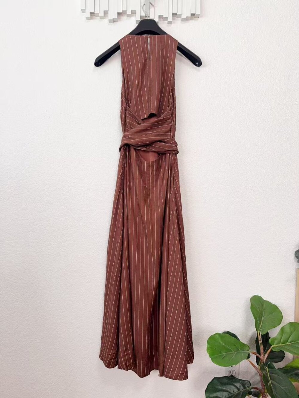 En Saison Adelaide Maxi Dress Brown Ivory Small $176 - Picture 5 of 7